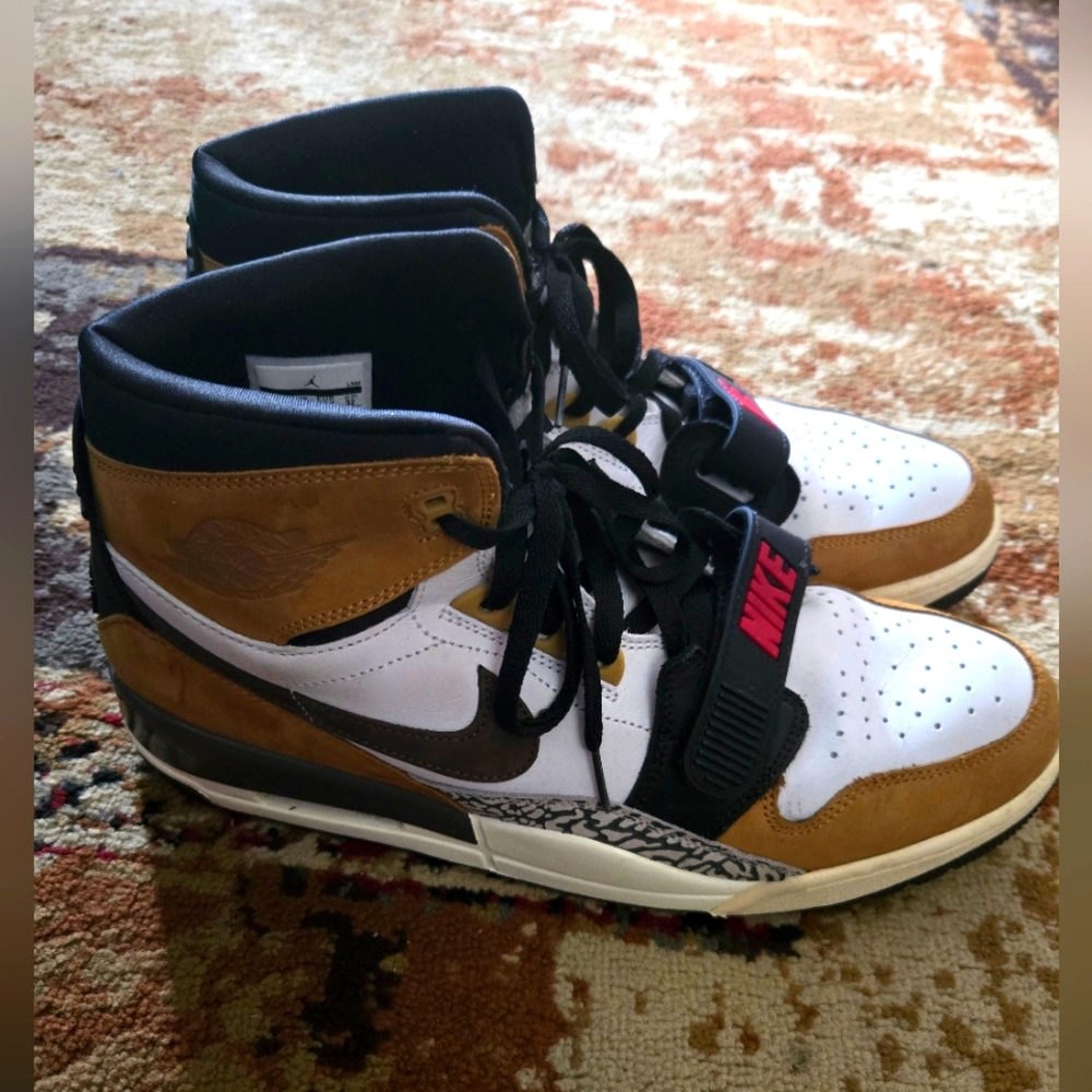 Size 14 nike Jordans